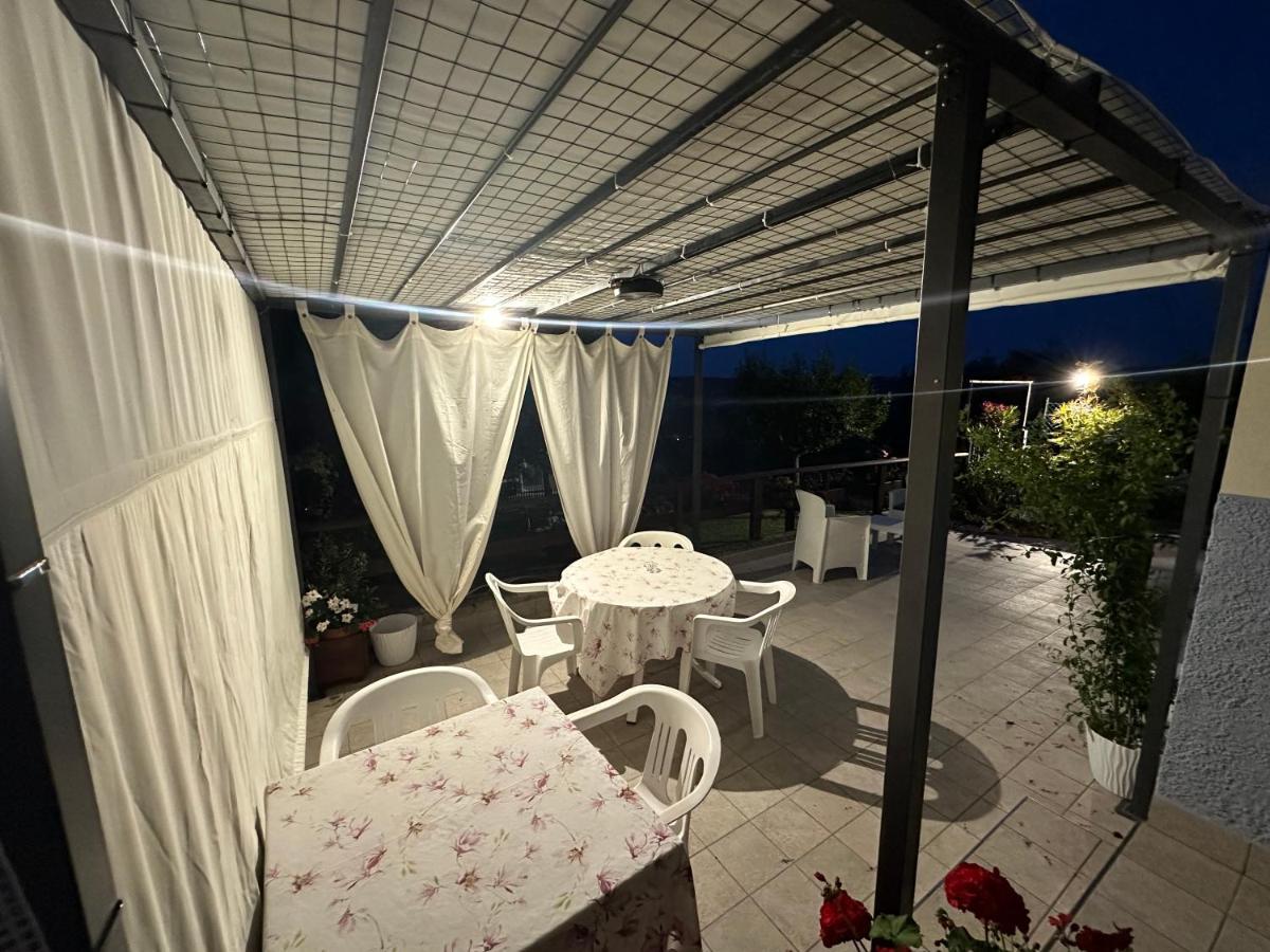 Il Gruccione Bed and Breakfast Sant'Omero Exteriör bild
