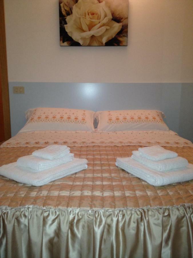 Il Gruccione Bed and Breakfast Sant'Omero Exteriör bild