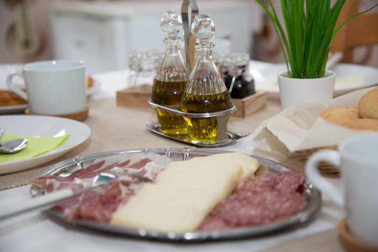 Il Gruccione Bed and Breakfast Sant'Omero Exteriör bild